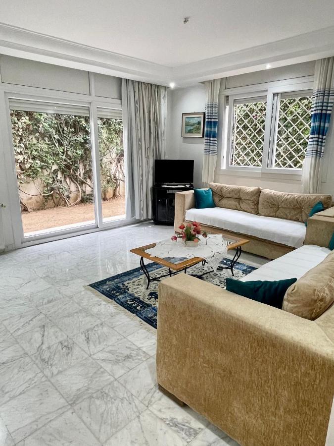Etage De Villa Avec Jardin, Pres De L'Aireport Et Parking Prive Ariana Eksteriør bilde